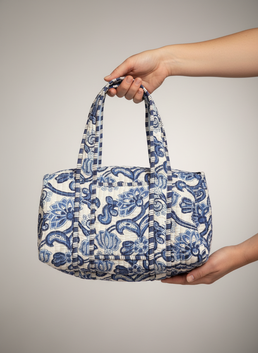 Sac à main en coton matelassé – Élégant et pratique bleu et blanc