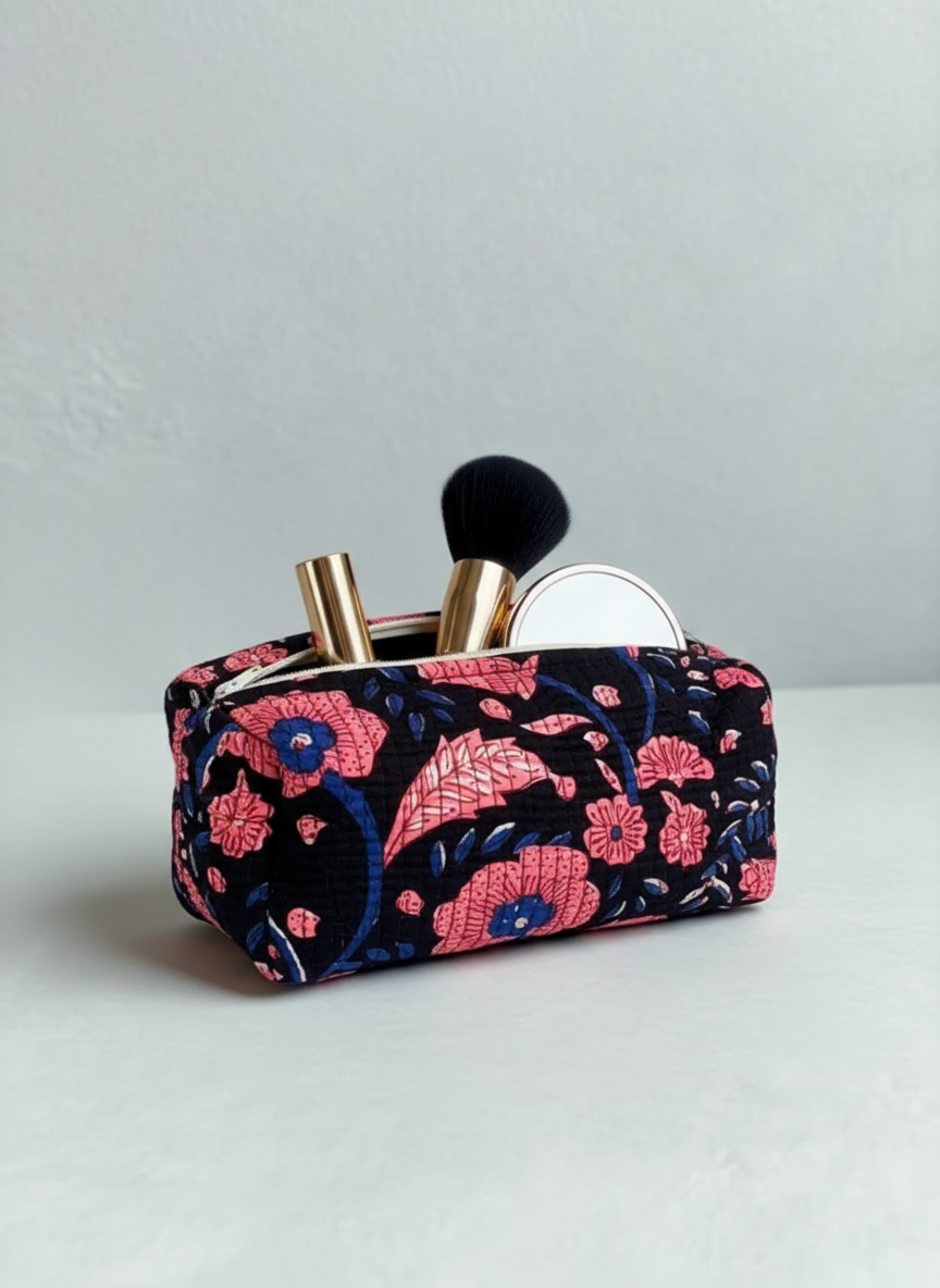 Kit 3 trousses de différentes tailles Noir et Rose – Design Fleurs