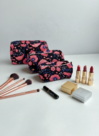 Kit 3 trousses de différentes tailles Noir et Rose – Design Fleurs