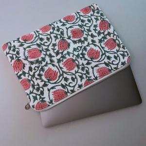 Pochette d'ordinateur 13 pouces design fleurs