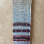 Écharpe en Laine de Yak Motifs Ethniques et Franges Style Chaleureux et Confortable Accessoire Élégant 180x31 cm