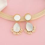 Boucles D'oreilles pierre blanche