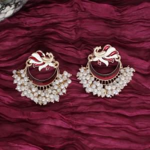 Boucles d'oreilles peinte a la main de couleur rouge bordeau