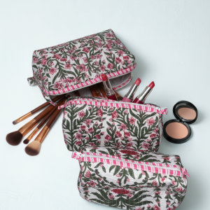 Lot de 3 trousses matelassées imprimé tropical