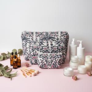 Lot de 3 trousses matelassées imprimé tropical